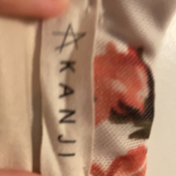 cute soft floral dress - Picture 5 of 5